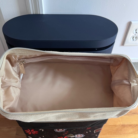 Beis The Dopp Kit in beige - Picture 5 of 5